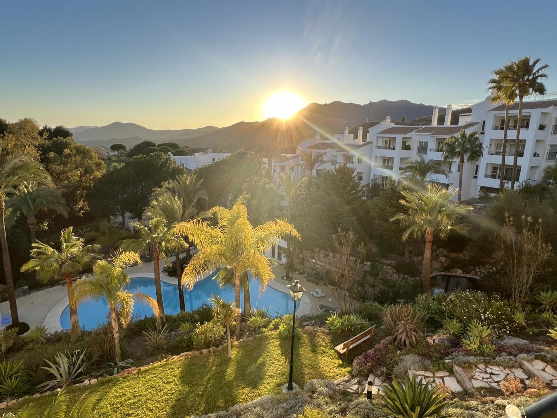Casa Mila - Luxury 2Br Apartment With Swimming Pool Alhaurin el Grande Exterior photo